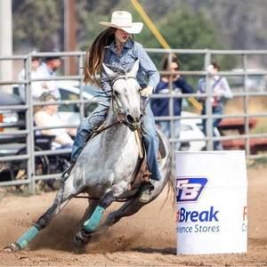 Meet your Posher, Alora